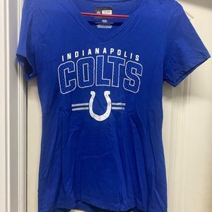 Colts women’s t-shirt size medium